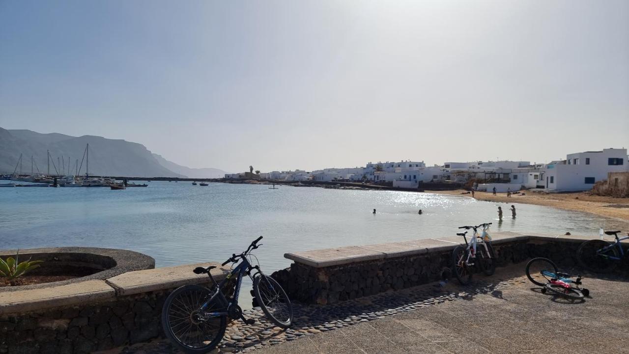 Suite Marrakech Beach, La Graciosa. Caleta de Sebo Kültér fotó
