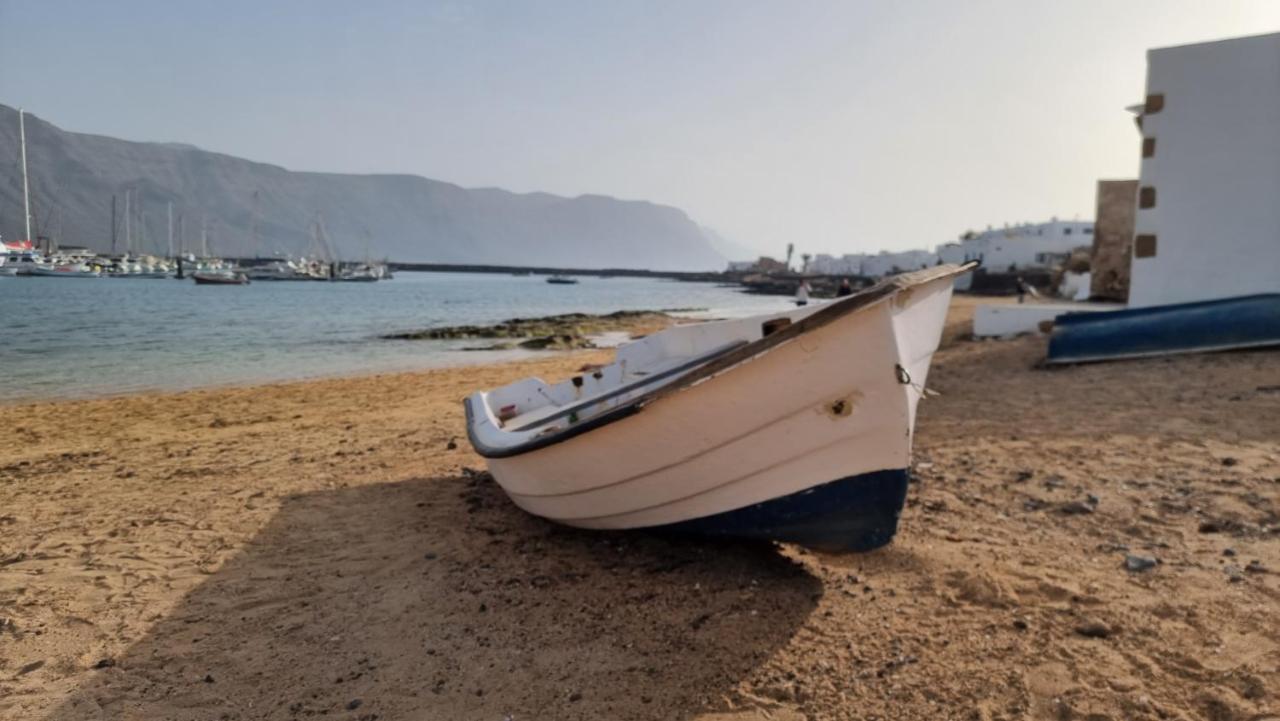 Suite Marrakech Beach, La Graciosa. Caleta de Sebo Kültér fotó